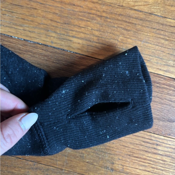 LIKE NEW TekFleece Women’s Sweatshirt - Picture 3 of 3